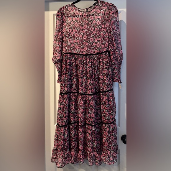 Zara Black and Pink Floral Tiered Long Sleeve Midi Dress - Picture 2 of 10